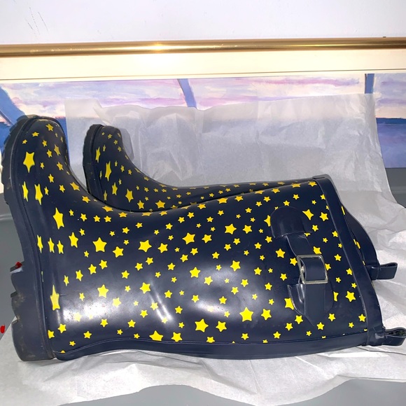 Rain boots - Picture 3 of 5